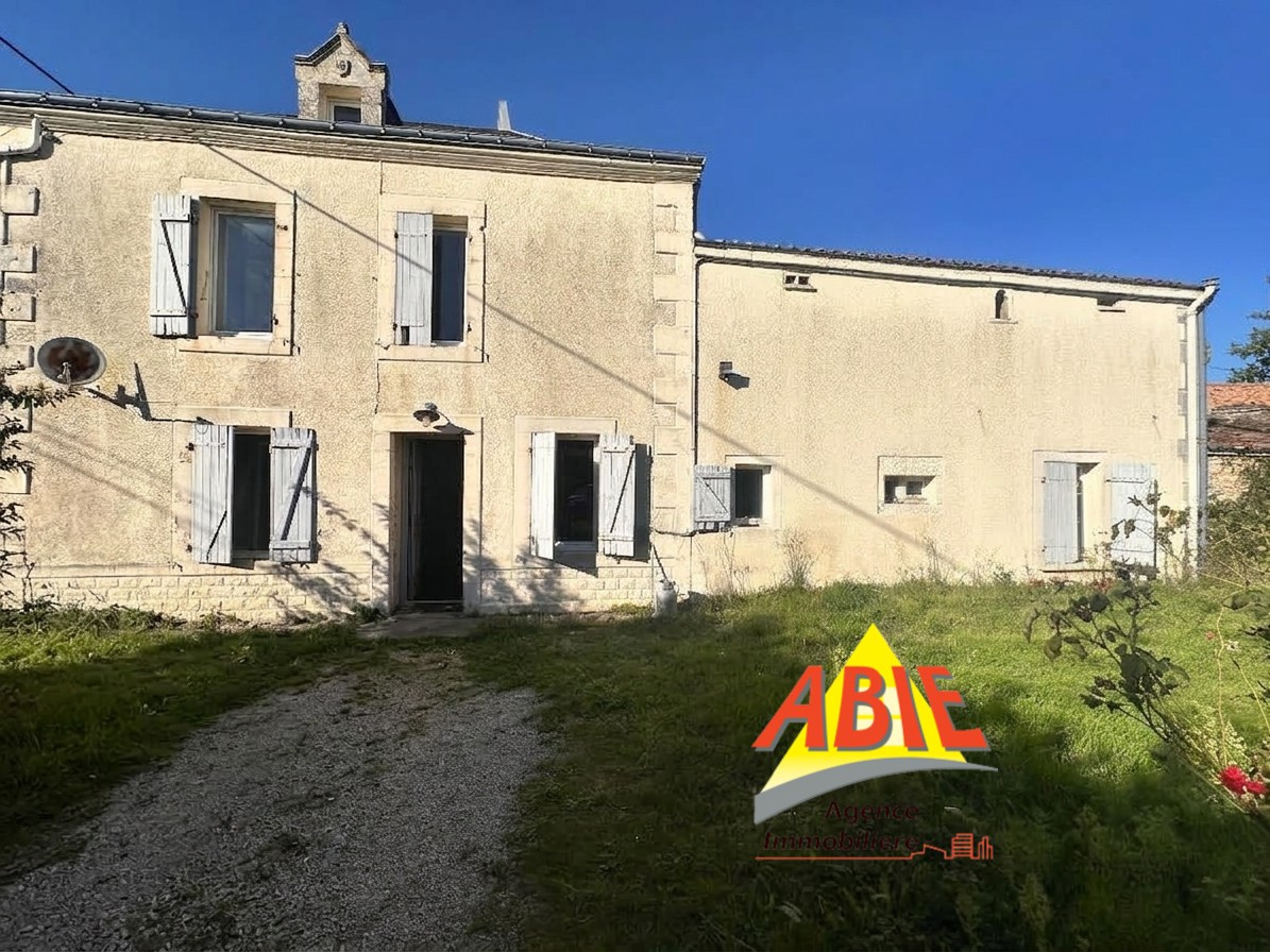 ARDIN - Maison familiale 145 m2 avec terrain de 750 m2